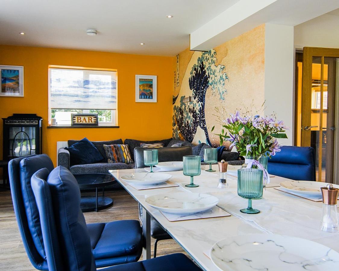 Covehithe House-Coastal Luxury- Sleeps 12-With Huge Swimspa! Wrentham Екстериор снимка